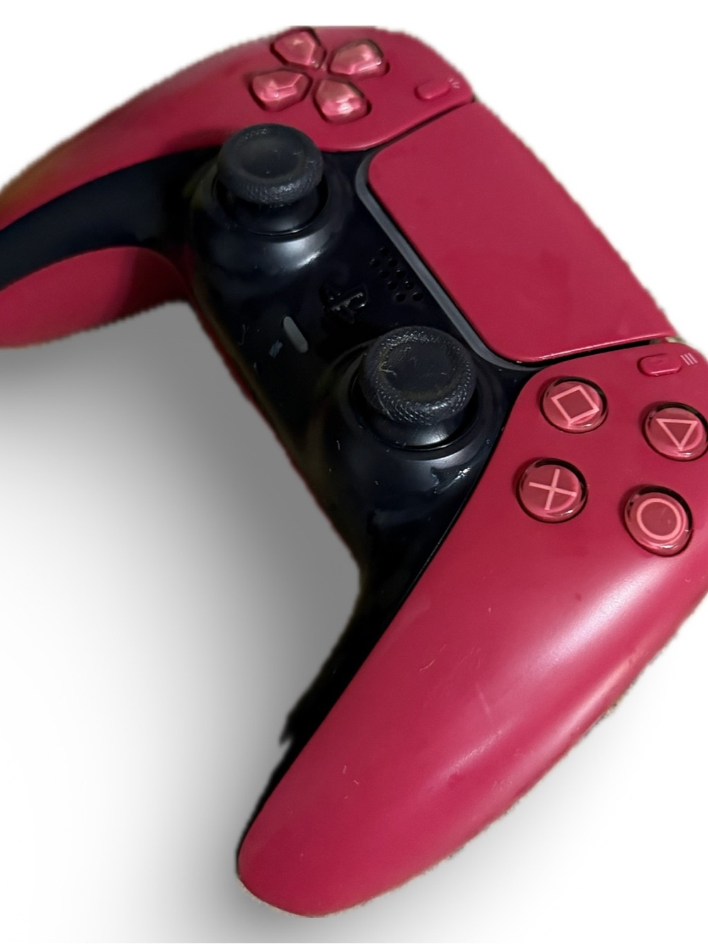Sony PS5 Wireless Controller - Crimson Red (like new) - Picture 2 of 6